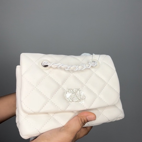 NWT Christian Lacroix Bekon Diamond Quilt Color Bone Crossbody Handbag NWT - Picture 7 of 8